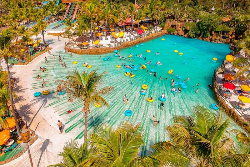 piscina-de-ondas-cnzy6